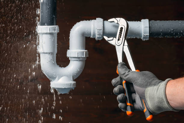 Professional Sewer Line Repair technician working in Freeland, PA
